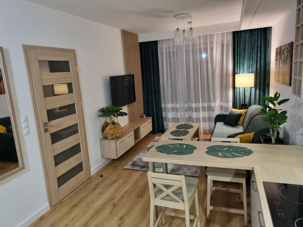 Apartament Sloneczny -Sciegiennego Kielce Ngoại thất bức ảnh